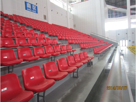 湖南省運(yùn)會(huì)場館之雙峰體育中心看臺(tái)