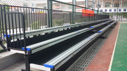 深圳坪山田心社區(qū)籃球場看臺