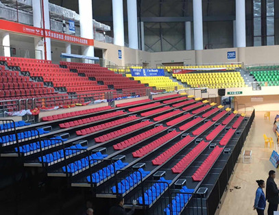 廣西貴港體育中心電動(dòng)伸縮看臺(tái)