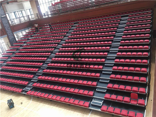 湛江市北大附屬實驗學校16層伸縮看臺