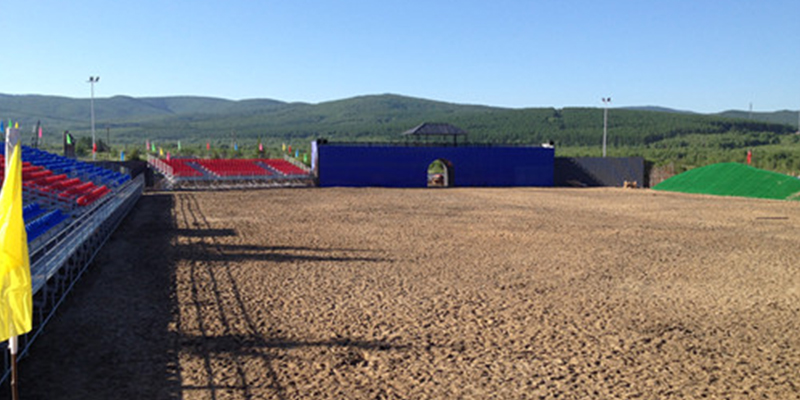 阿爾山國(guó)際圣水節(jié)綠蛙拼裝看臺(tái)帶您縱享“塞外騎兵” 阿爾山國(guó)際圣水節(jié)綠蛙拼裝看臺(tái)帶您縱享“塞外騎兵”