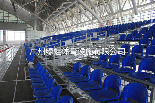 2014南京青奧會馬術館比賽看臺裝完畢