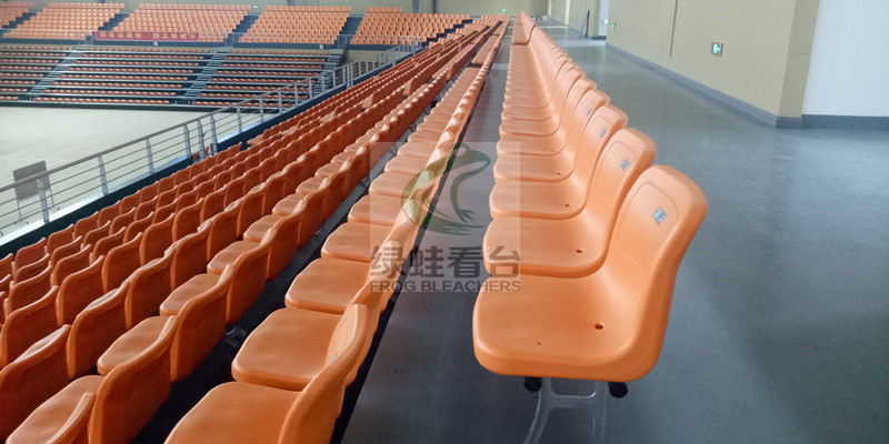 中空吹塑立裝高靠背座固定看臺(tái)座椅