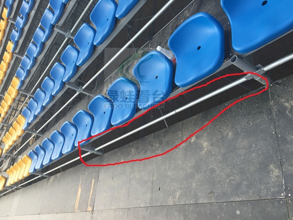 綠蛙看臺(tái)-可拆卸拼裝看臺(tái)-低靠背-半封閉