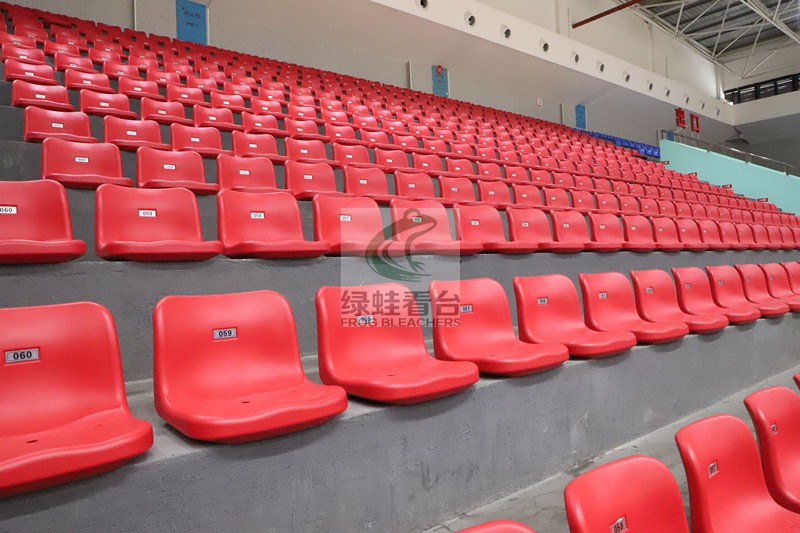 衡東奧體中心體育館看臺(tái)座椅
