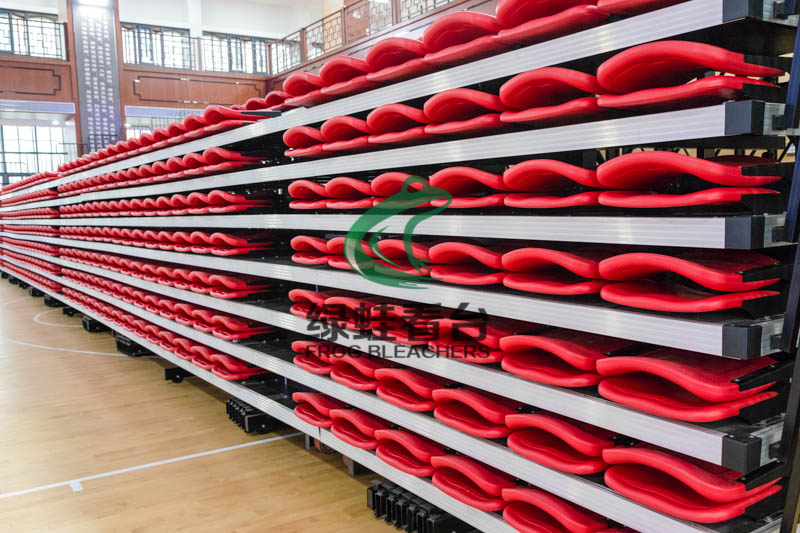 ?體育館如何應(yīng)用伸縮座椅合理規(guī)劃場地
