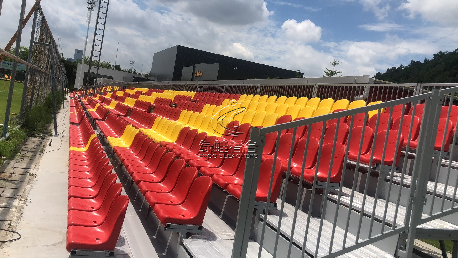 順德足球協(xié)會室外固定金屬看臺