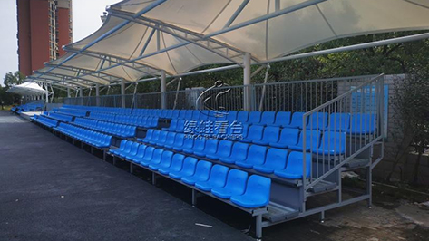 安徽滁州西澗小學(xué)輪滑場地看臺座椅 安徽滁州西澗小學(xué)輪滑場地看臺座椅