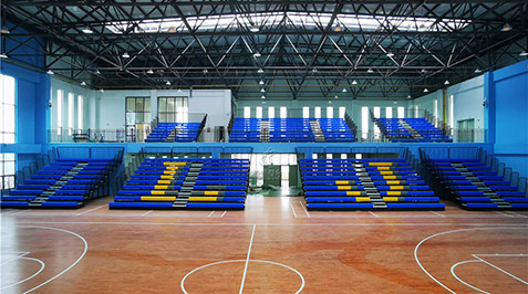 荊州市靈均中學(xué)伸縮看臺座椅 荊州市靈均中學(xué)伸縮看臺座椅