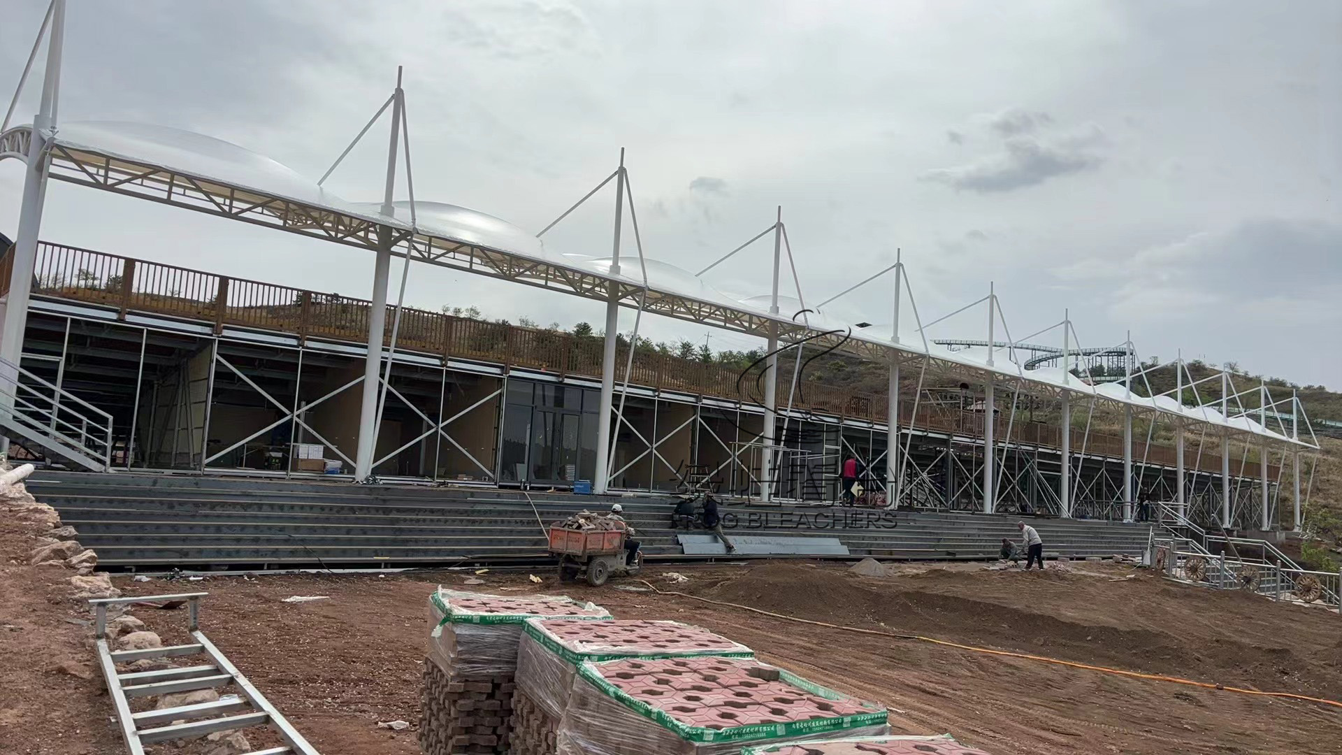 綠蛙看臺邀您欣賞呼和浩特首部大型露天非遺實景劇《莫尼山禮贊》