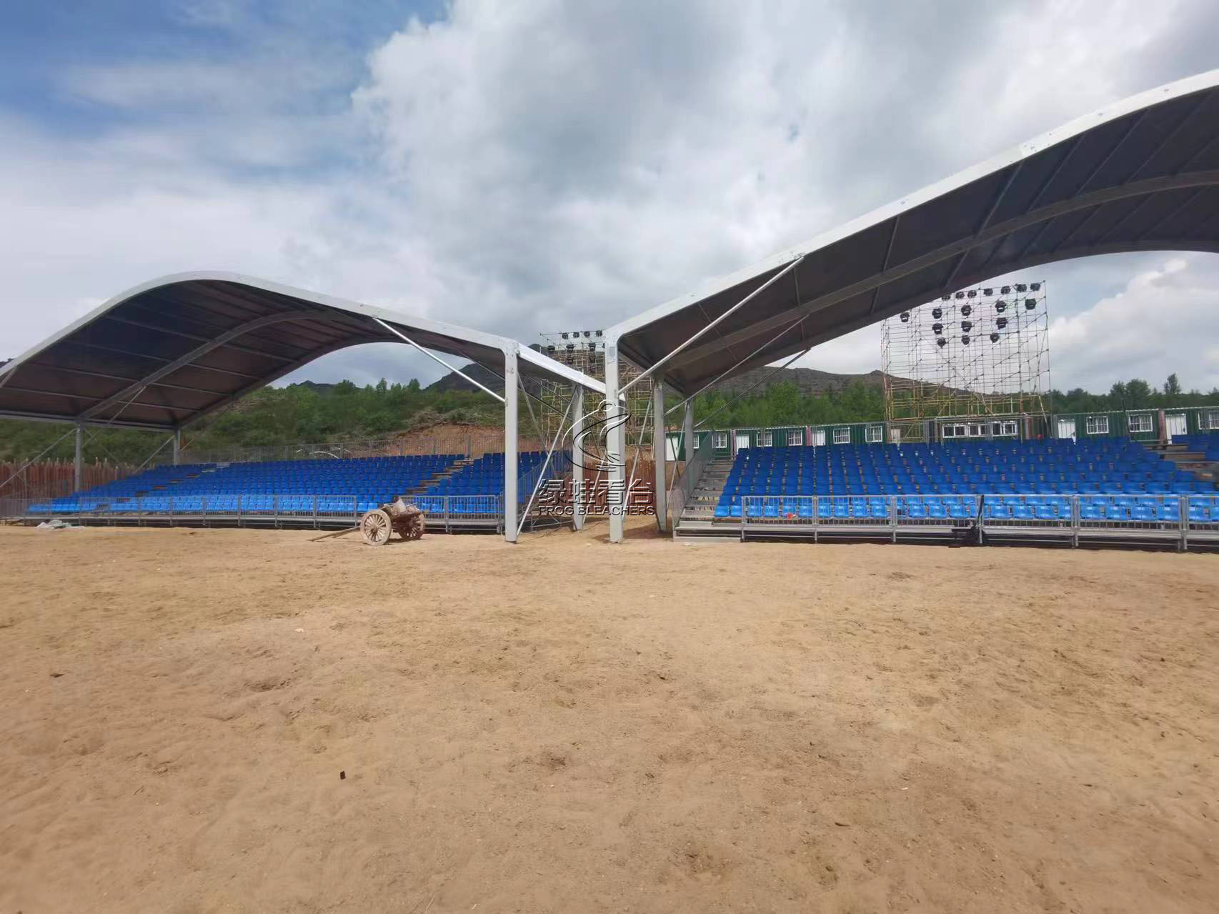 錫林郭勒草原景區(qū)看臺(tái)座椅項(xiàng)目